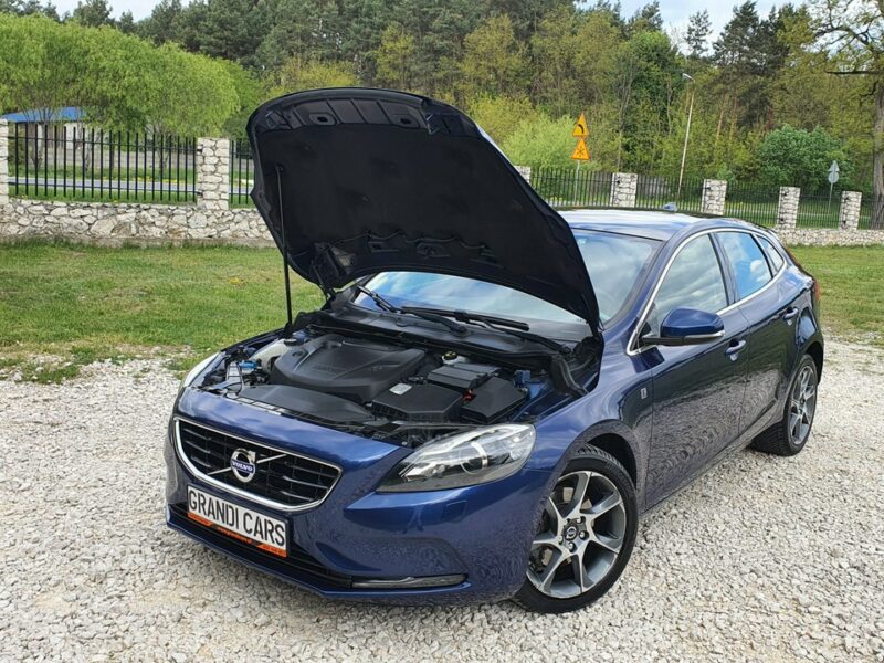 Volvo V40 2.0 D2 120KM # Ocean Race # NAVI # Xenon # Panorama # Skóra # IGŁA !!! II (2012-)