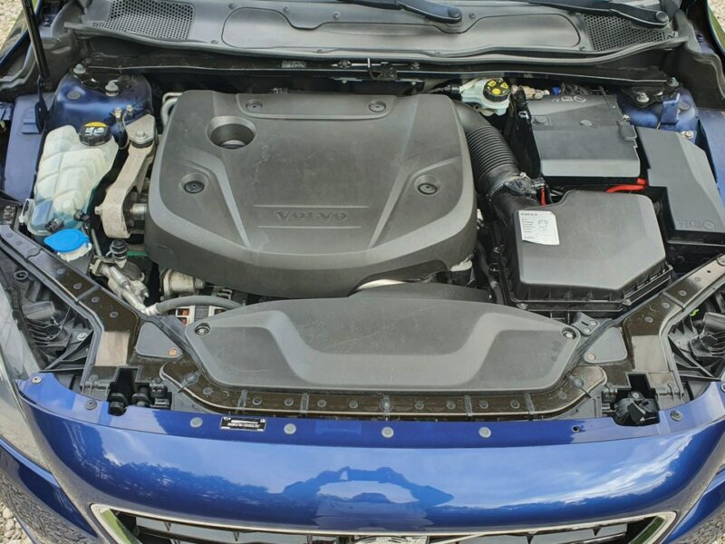 Volvo V40 2.0 D2 120KM # Ocean Race # NAVI # Xenon # Panorama # Skóra # IGŁA !!! II (2012-)