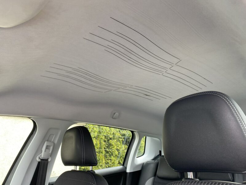 Peugeot 2008 Benzyna, tempomat, nawigacja dotykowa,klimatronik, isofix, hak, parktr I (2013-2019)