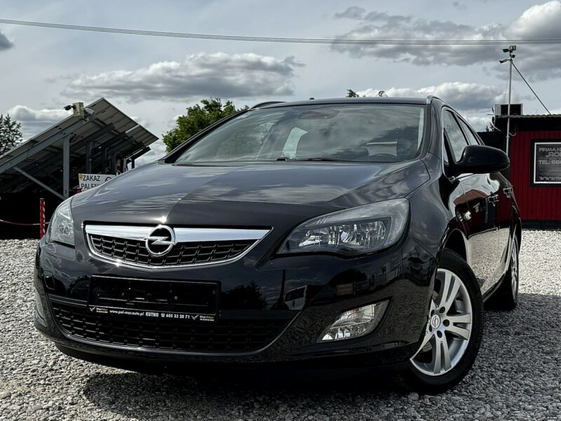 Opel Astra 1.4T Navi Climatronic Gwarancja J (2009-2019)