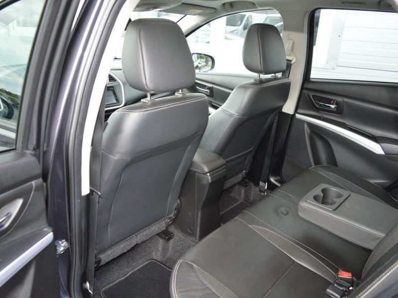 Suzuki SX4 S-Cross 1.6 DDiS Serwis Bi-Xenon LED Panoramadach Navi Kamera 175tys.km