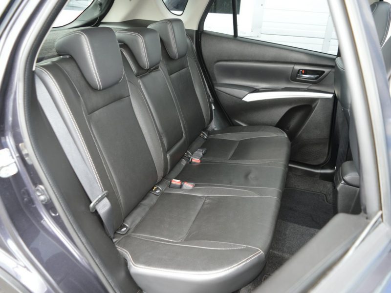 Suzuki SX4 S-Cross 1.6 DDiS Serwis Bi-Xenon LED Panoramadach Navi Kamera 175tys.km