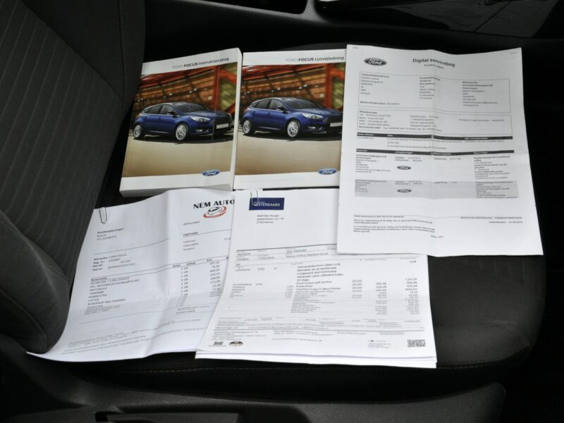 Ford Focus 1,5T 150KM Titanium/LEDy/Serwis/Alufelgi/Navi/AndroidAuto/PodFotele Mk3 (2010-2018)