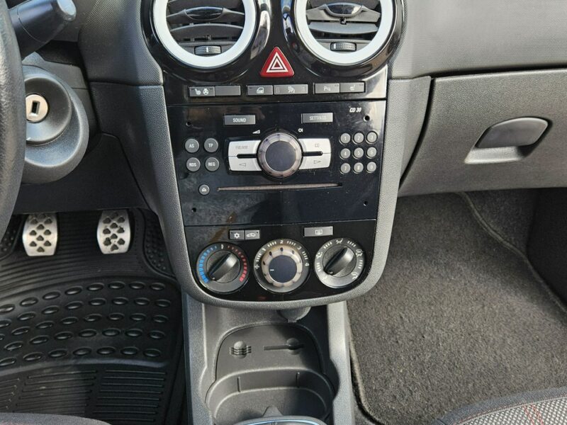 Opel Corsa Opłacona Zdrowa Zadbana Serwisowana OPC Po Serwisie 2 x Koła 1 Wł D (2006-2014)
