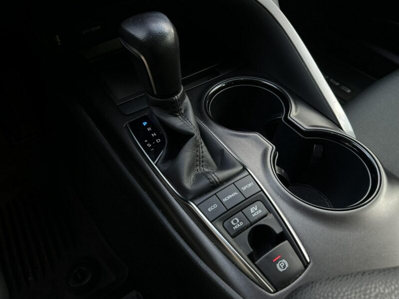 Toyota Camry 2.5 HSD 218KM COMFORT, salon Polska, gwarancja, FV23% VI (2006-2014)