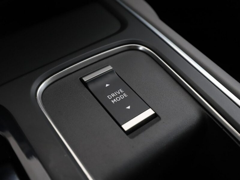 Citroen C5 Aircross 1.6 PHEV Autoamt Shine Tempomat Nawigacja Grzane Fotele Kamera FullLED