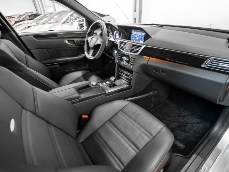 Mercedes E 63 AMG 6.2 V8 525 KM Performance. Bezwypadkowy. Stan Idealny. Kolekcjonerski. W212 (2009-)