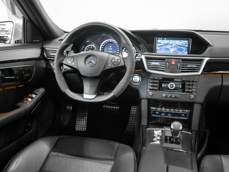 Mercedes E 63 AMG 6.2 V8 525 KM Performance. Bezwypadkowy. Stan Idealny. Kolekcjonerski. W212 (2009-)