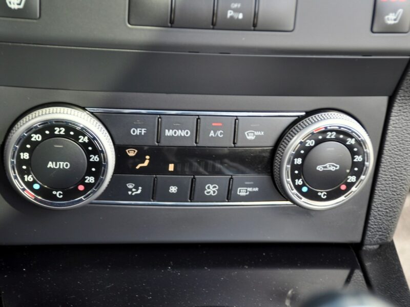 Mercedes GLK 350 3.0d(231KM)*Led*Xenon*Navi*Skóry*Panorama*El.Fotele*El.Klapa*Alu19"ASO GLK 350