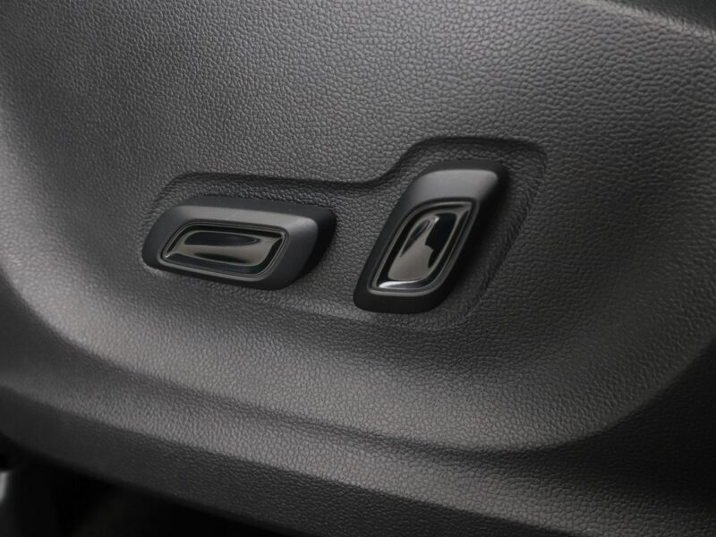 MG ZS Luxury automat skóra virtual LED navi tempomat