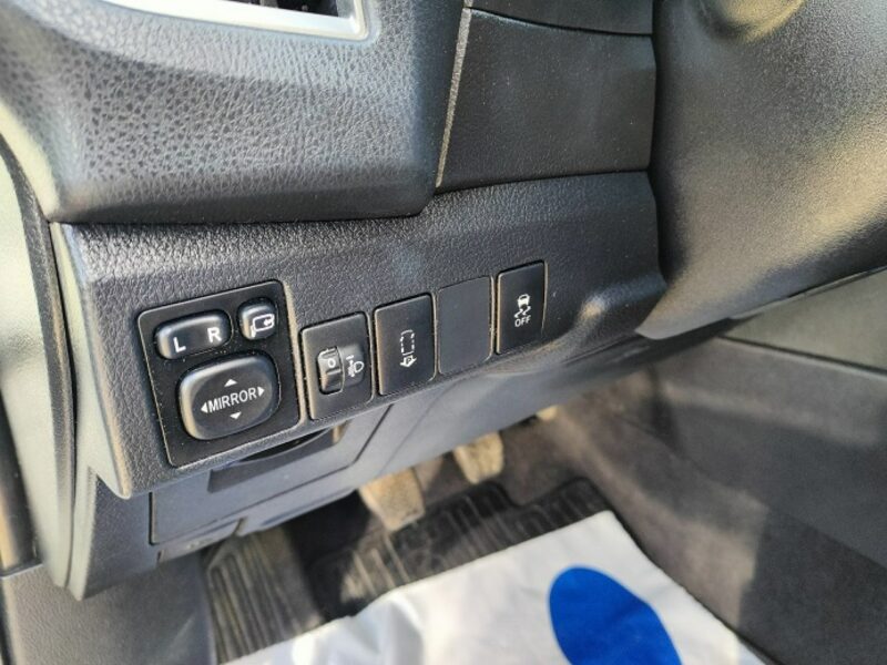 Toyota Corolla Zadbana* Seria E16 (2012-)