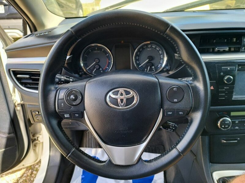 Toyota Corolla Zadbana* Seria E16 (2012-)