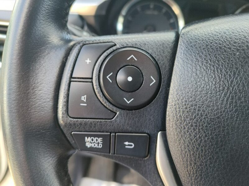 Toyota Corolla Zadbana* Seria E16 (2012-)