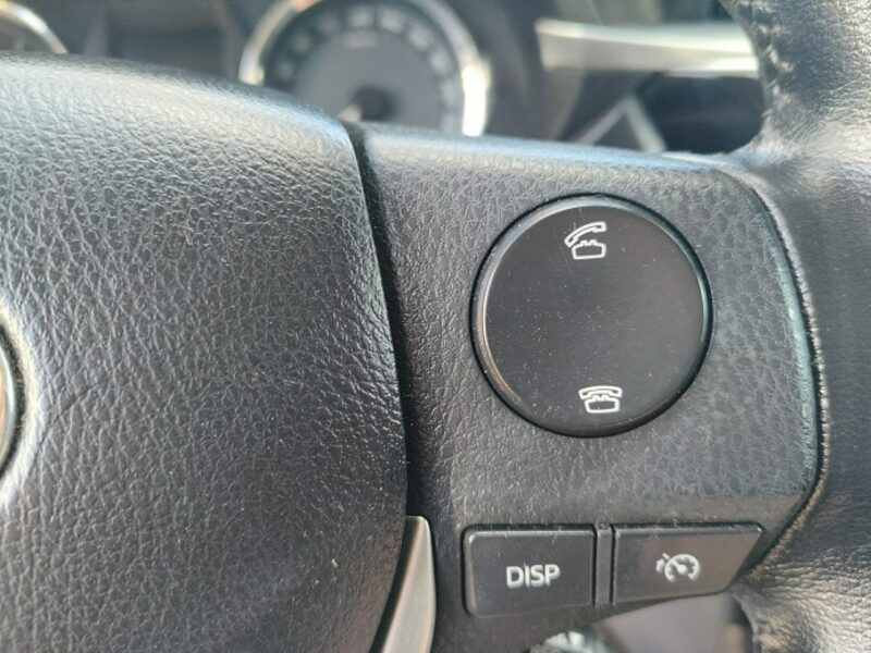 Toyota Corolla Zadbana* Seria E16 (2012-)