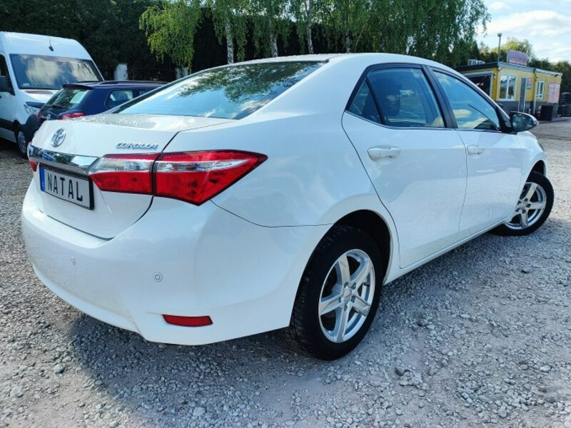 Toyota Corolla Zadbana* Seria E16 (2012-)
