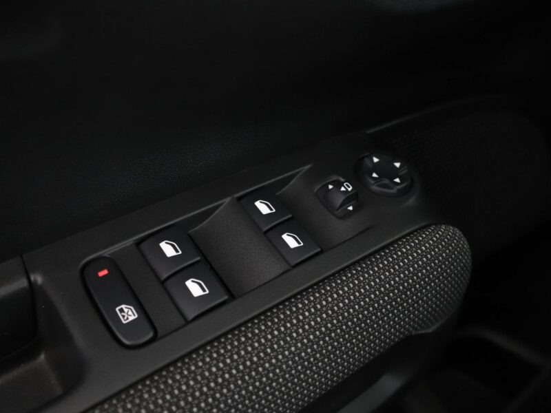 Citroen C3 Aircross automat navi PDC Bluetooth tempomat