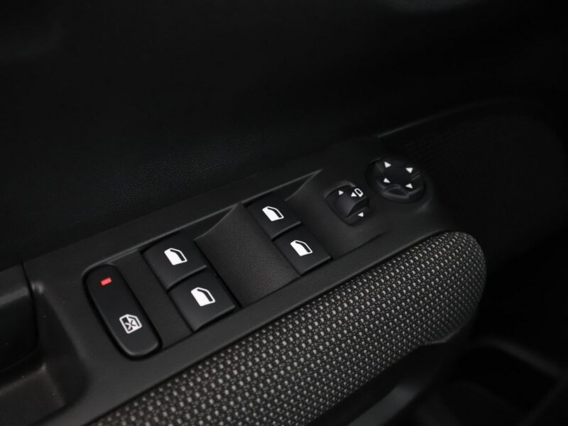 Citroen C3 Aircross automat navi PDC Bluetooth tempomat