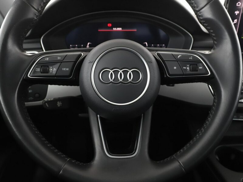 Audi A4 S-Tronic lift LED virtual cocpit navi klima auto (3 strefy) czujniki p B9 (2015-)