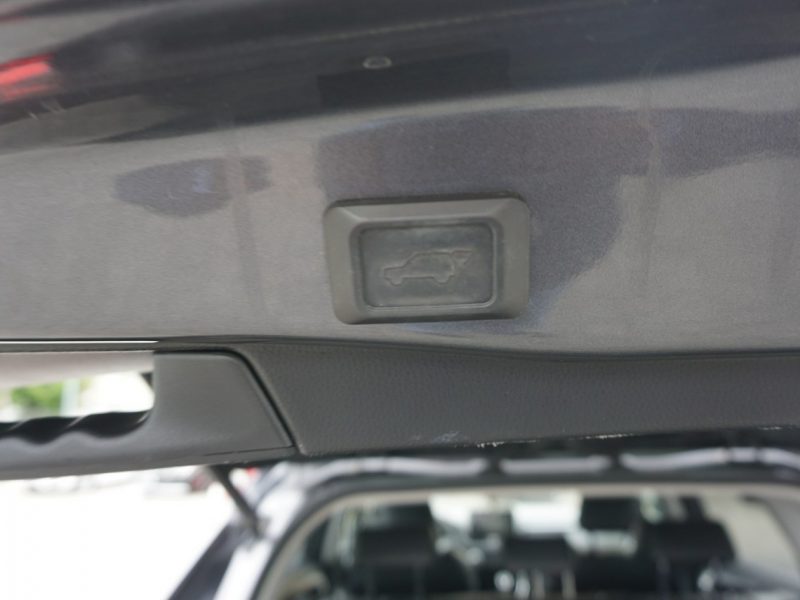 Toyota RAV-4 polski salon, faktura VAT, bogate wyposażenie V (2018)
