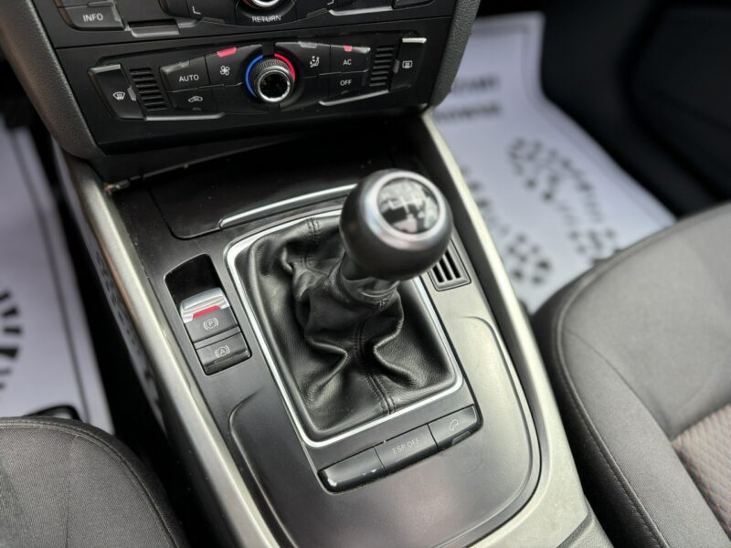 Audi Q5 Gwarancja, Zarejestorwany 8R (2008-)