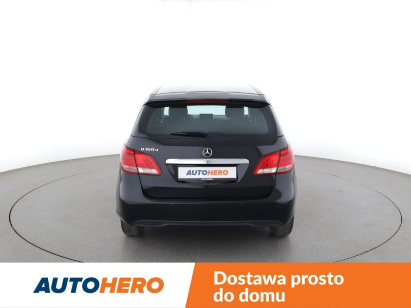 Mercedes B 160 klima auto czujniki parkowania multifunkcja hak W246 (2011-)