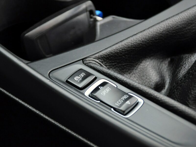 BMW 120 2.0d(184KM)*Lift*Bi-Xenon*Led*Skóry*Parktronik*I Wł*Alu18"ASO BMW F20 (2011-)