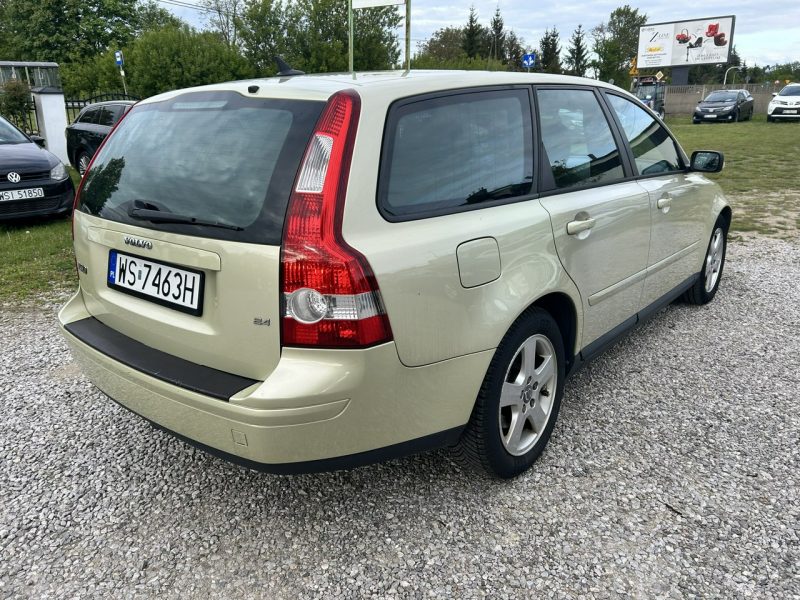 Volvo V50 I (2004-2007)