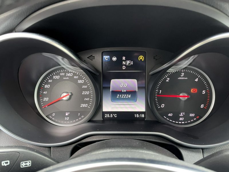 Mercedes C 250 4-Matic, LED, HAK,Asystenci,Martwe Pole,Burmester,MultiBeam,Keyless GO W205 (2014-2021)
