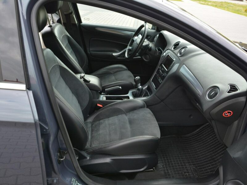Ford Mondeo Titanium Bi-xenon Skóry Ledy Duża Navi Convers 2xParkt Relingi Mk4 (2007-2014)