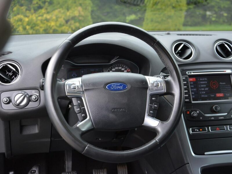 Ford Mondeo Titanium Bi-xenon Skóry Ledy Duża Navi Convers 2xParkt Relingi Mk4 (2007-2014)