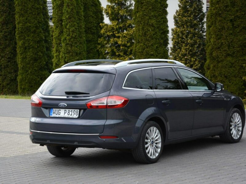 Ford Mondeo Titanium Bi-xenon Skóry Ledy Duża Navi Convers 2xParkt Relingi Mk4 (2007-2014)