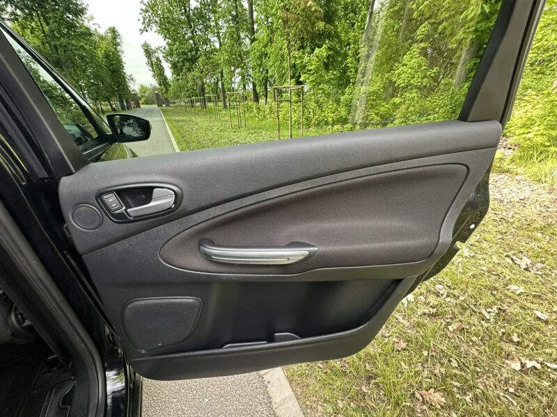 Ford S-Max 2,0 TDCI 140 KM Alu 17'' 7 Osobowy 2010 Rok Lift PDC Stan BDB I (2006-2015)