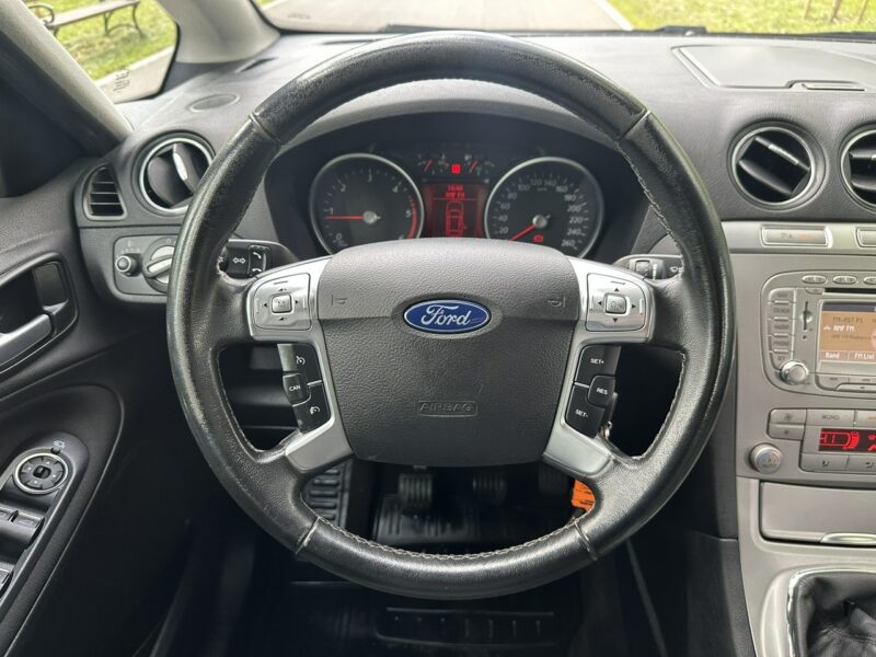 Ford S-Max 2,0 TDCI 140 KM Alu 17'' 7 Osobowy 2010 Rok Lift PDC Stan BDB I (2006-2015)