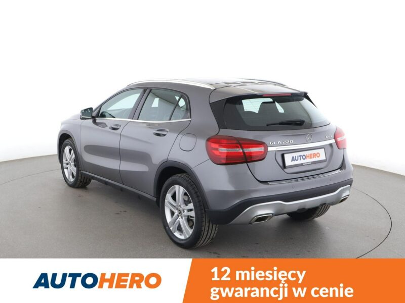 Mercedes GLA 220 4x4 automat full LED półskóra panorama kamera i czujniki parkowania