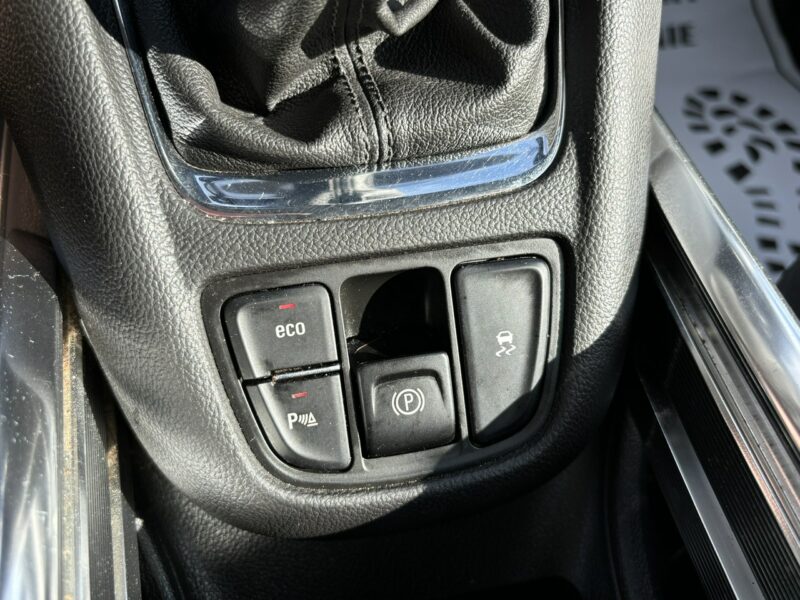 Opel Zafira Gwarancja, Bogate wyposażenie, 7-mio osobowa C (2011-)