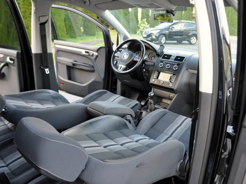 Volkswagen Touran 2.0TDI(140KM)*Lift*Xenon*Led*Duża Navi*7-Foteli*Match*Reling*Alu16"ASO II (2010-2015)