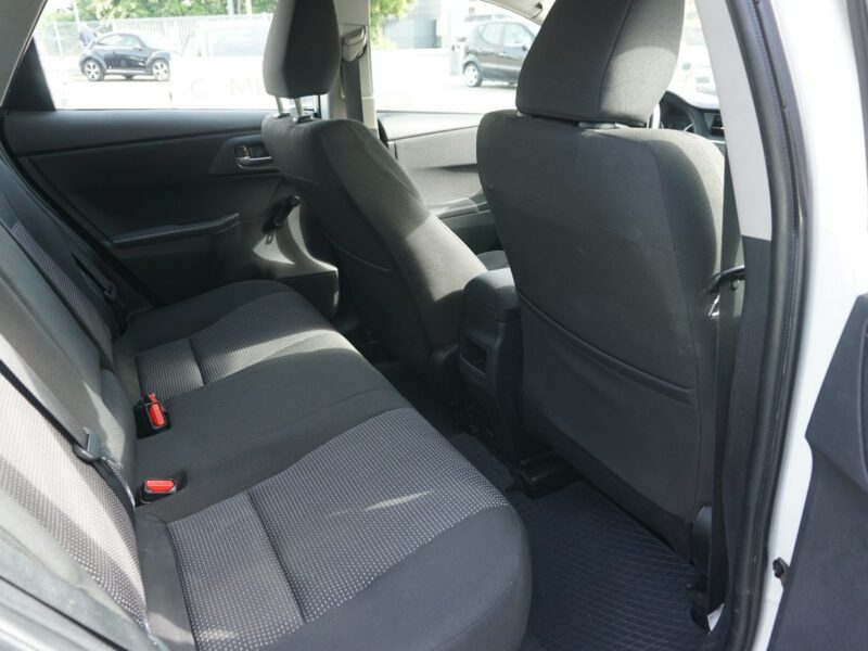 Toyota Auris polski salon, serwisowany II (2012-)