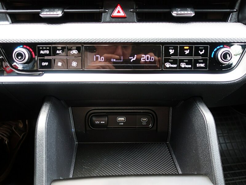 Kia Sportage AUTOMAT 1WŁ Krajowy Bezwypad LED+Kamera+NAVI 3LATA Gwarancja FV23% V (2021-)