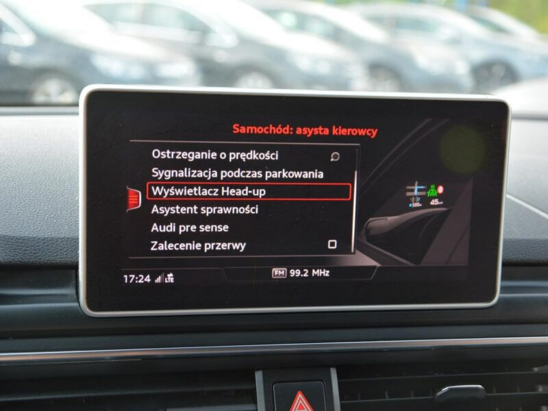 Audi A4 S-Line Virtual Cockpit Klimatronic Skóry Ledy Navi 2xParktr. el.klapa B9 (2015-)