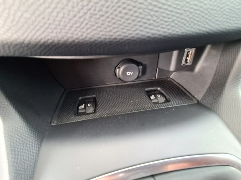Peugeot 308 54 Tys.Km Navi Grzane Fotele 2xPDC Full Led ParkAssist Wolne Ręce Alu T9 (2014-2021)