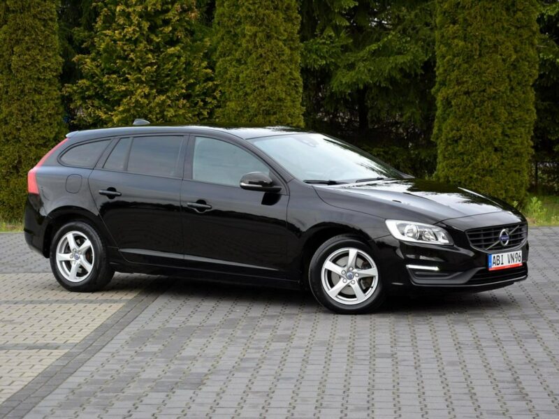 Volvo V60 2.0d(190KM) Lift Automat Skóry Navi Parktronik LED ASO Volvo I (2010-2018)