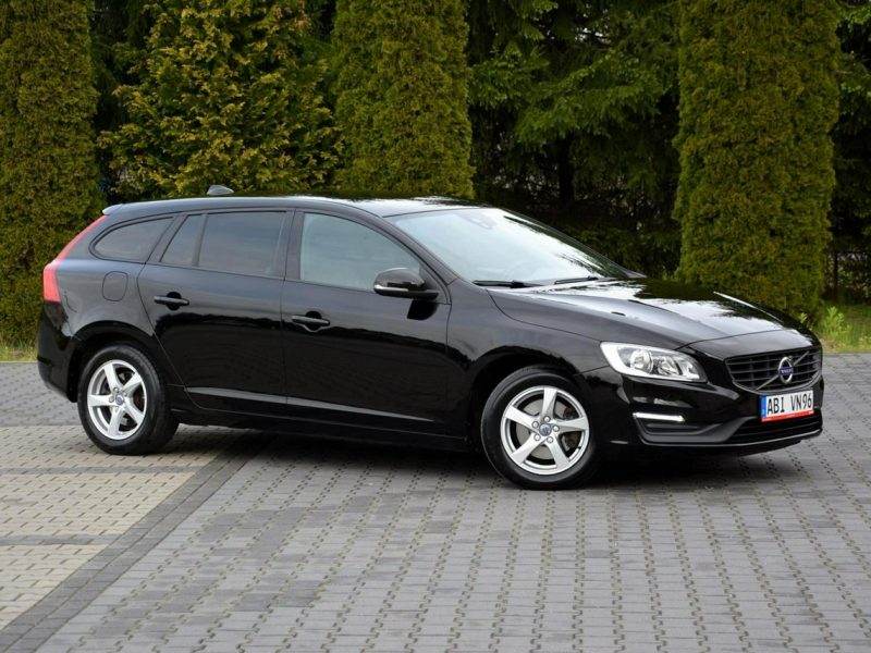 Volvo V60 2.0d(190KM) Lift Automat Skóry Navi Parktronik LED ASO Volvo I (2010-2018)