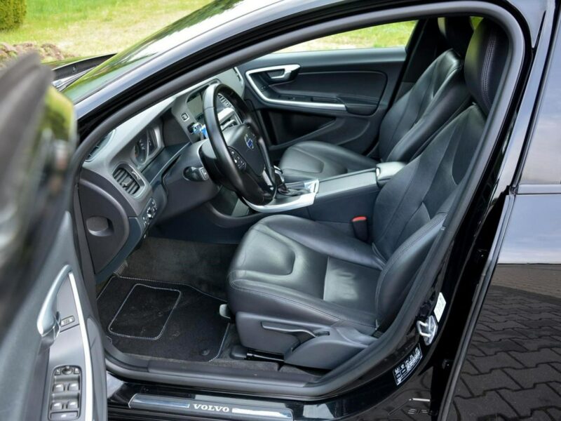 Volvo V60 2.0d(190KM) Lift Automat Skóry Navi Parktronik LED ASO Volvo I (2010-2018)