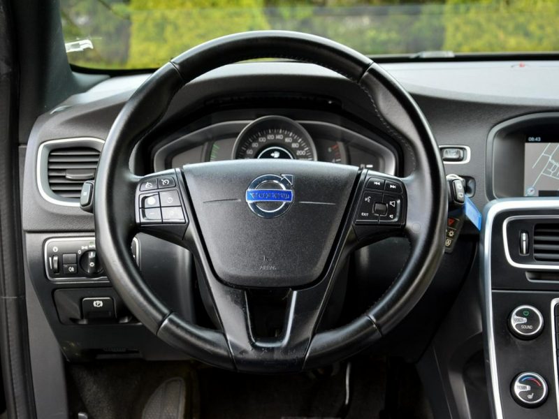 Volvo V60 2.0d(190KM) Lift Automat Skóry Navi Parktronik LED ASO Volvo I (2010-2018)