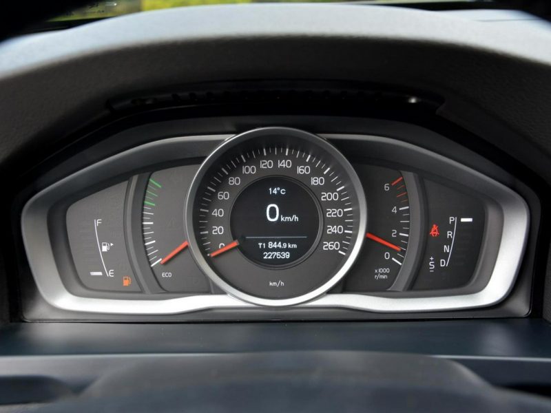 Volvo V60 2.0d(190KM) Lift Automat Skóry Navi Parktronik LED ASO Volvo I (2010-2018)