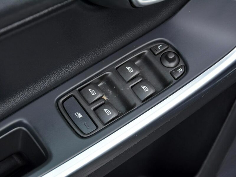 Volvo V60 2.0d(190KM) Lift Automat Skóry Navi Parktronik LED ASO Volvo I (2010-2018)