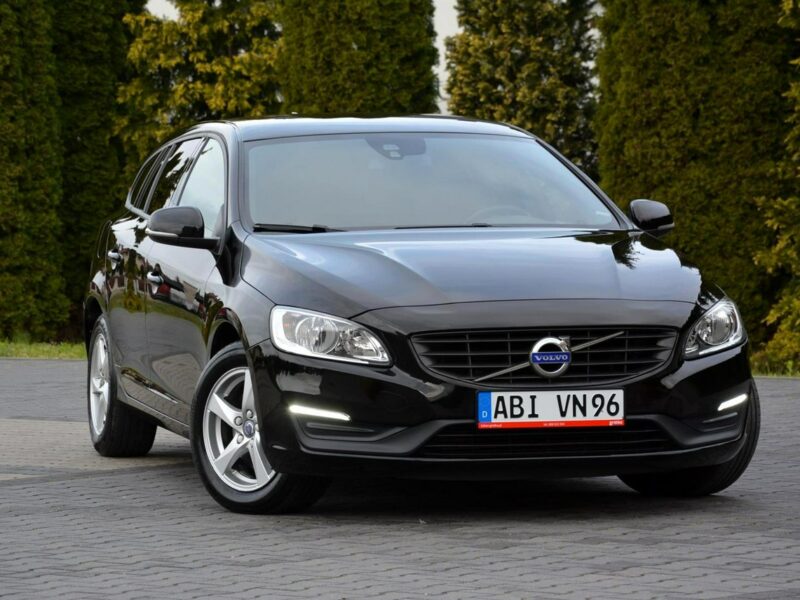 Volvo V60 2.0d(190KM) Lift Automat Skóry Navi Parktronik LED ASO Volvo I (2010-2018)