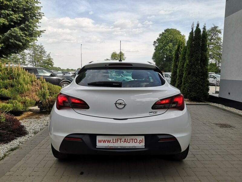 Opel Astra 14 16V 120 KM GTC Klima Parktronic Tempomat Serwis Gwarancja J (2009-2019)