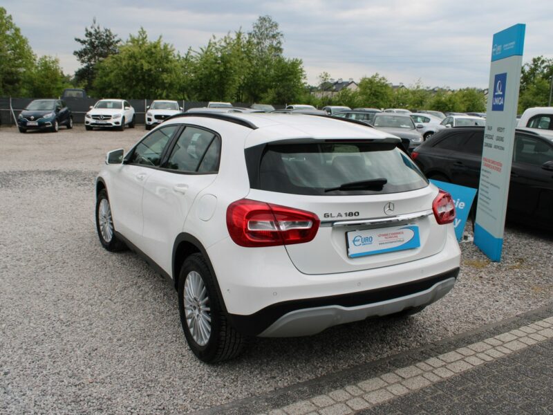 Mercedes GLA 180 F-vat Gwarancja Salon Polska Kamera Automat