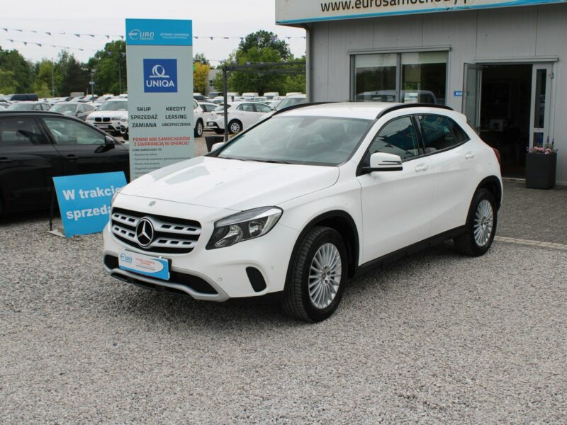 Mercedes GLA 180 F-vat Gwarancja Salon Polska Kamera Automat
